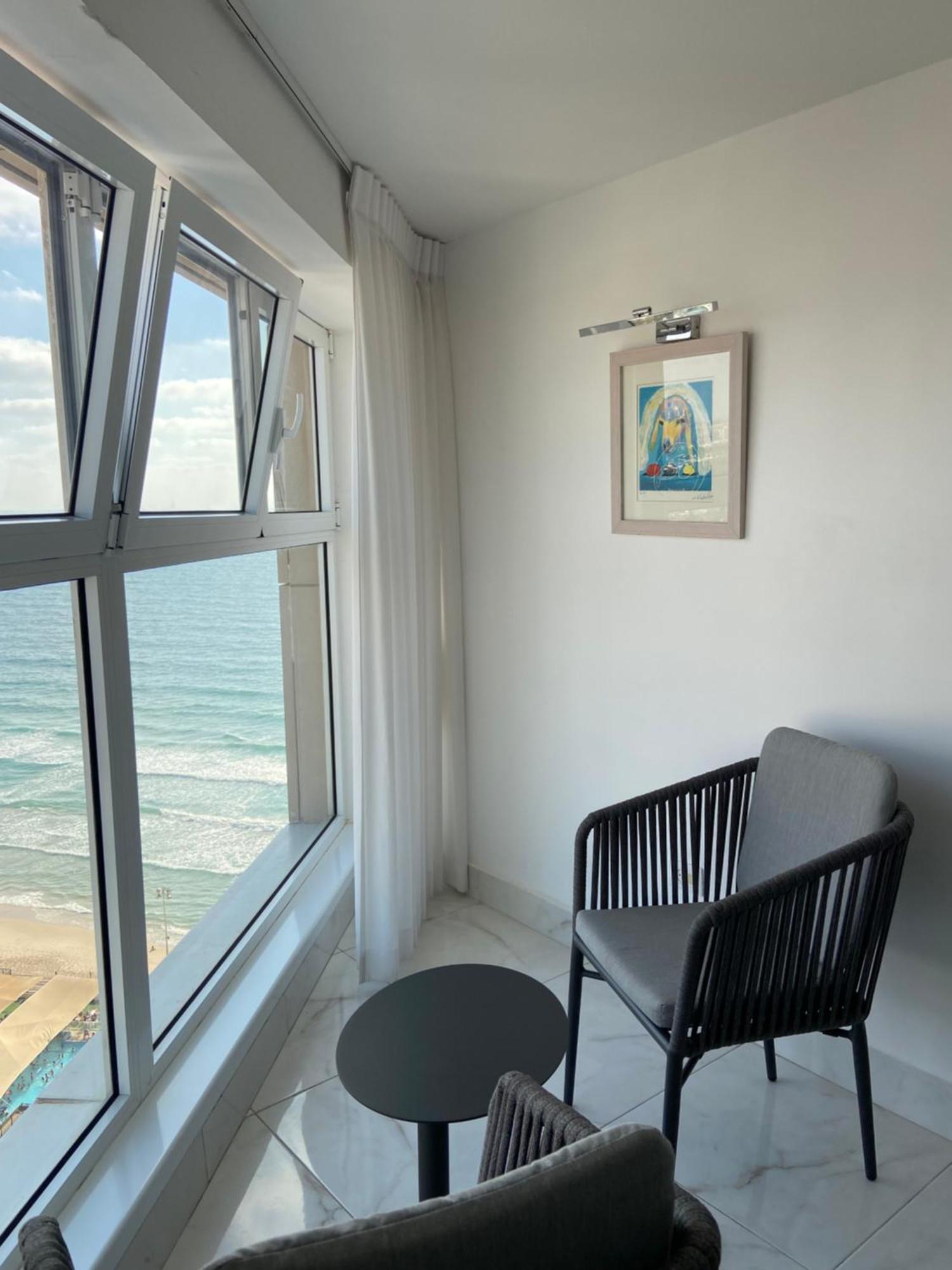 Amazing Suite On The Sea-סוויטה מדהימה על הים Bat Yam Eksteriør bilde