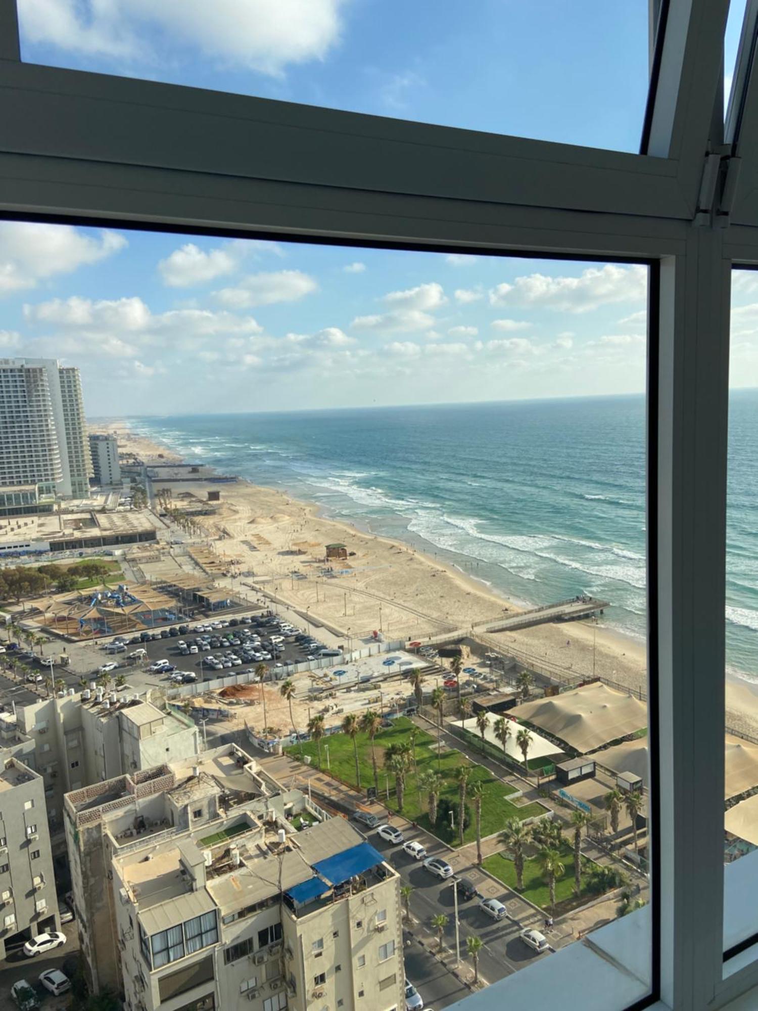 Amazing Suite On The Sea-סוויטה מדהימה על הים Bat Yam Eksteriør bilde