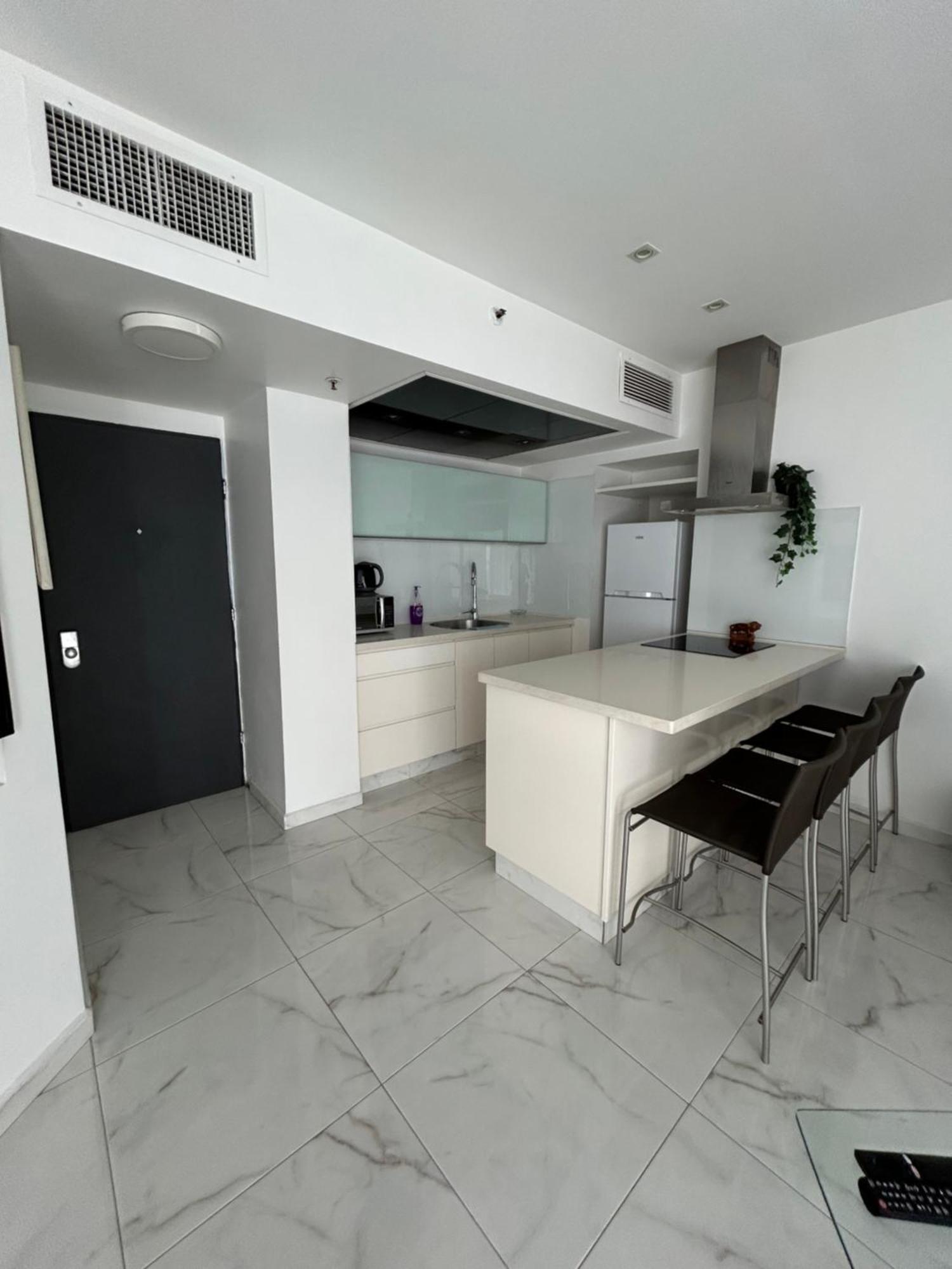 Amazing Suite On The Sea-סוויטה מדהימה על הים Bat Yam Eksteriør bilde